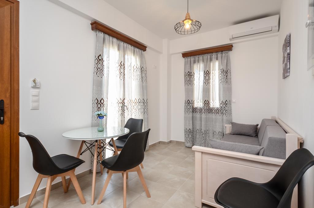 Margaritis Apartments 2 Agia Anna  エクステリア 写真