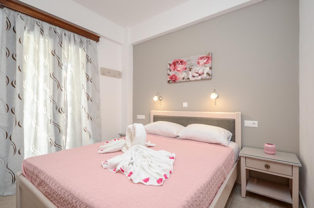 Margaritis Apartments 2 Agia Anna  エクステリア 写真
